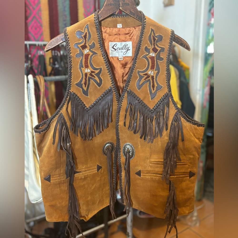 Scully western fringe vest